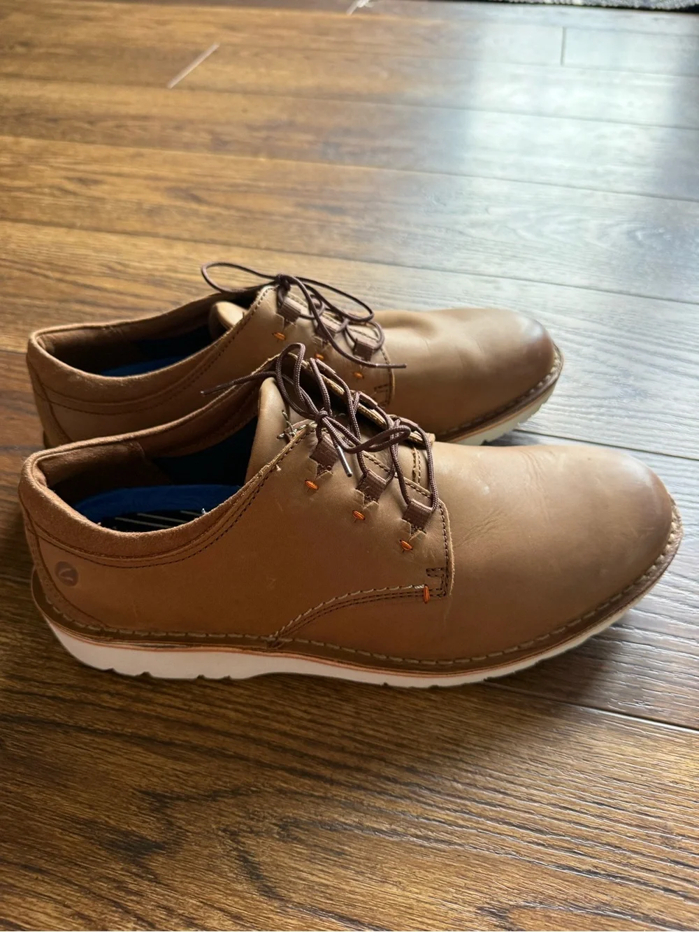 Clarks Men's Tan Brown Leather Derby Lace-Up Shoes